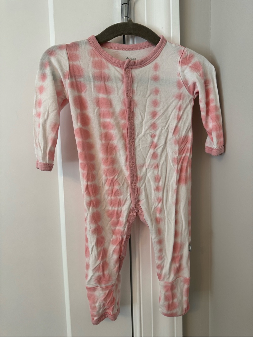 Kyte BABY Pink Tie-Dye Long-Sleeve Baby One-Piece Romper